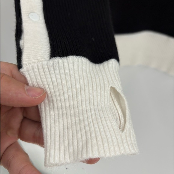 Blanc Noir Snap Button Intercept Cashmere Blend Pullover Sweater Size Small - Picture 4 of 15